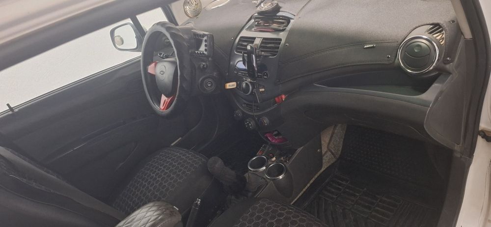 Продается автомобиль спарк