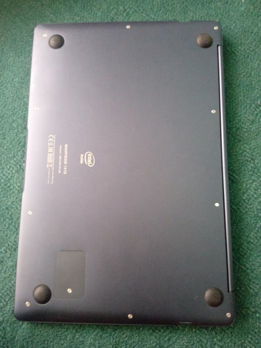 Smartbook sotiladi srochna.