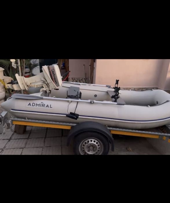 Надуваема лодка с твърдо дъно и мотор Johnson 6 к.с. и сонар Garmin