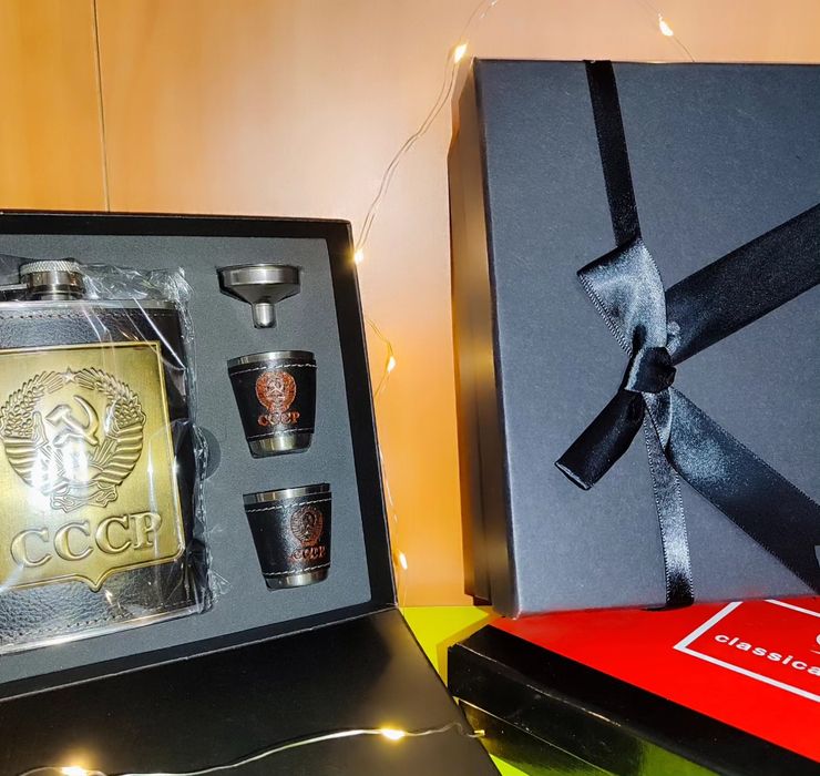 Креативные фляжки