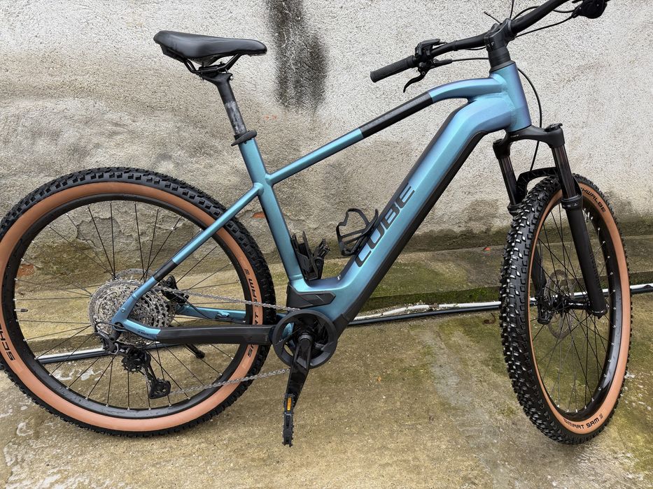 Cube Reaction Hybrid Race 750