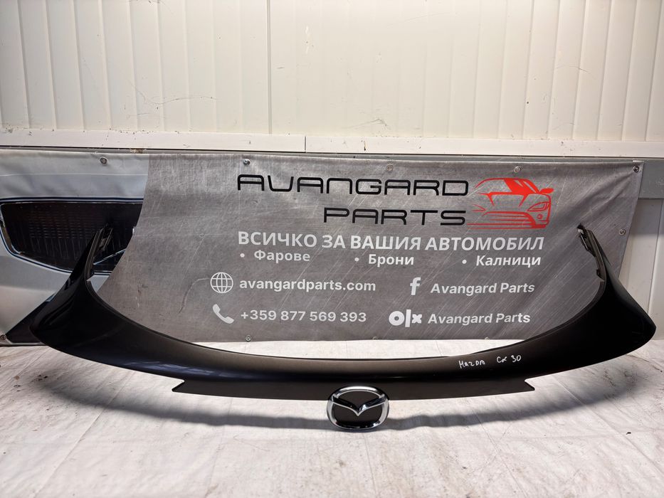 Лайсна заден капак • Mazda CX-30 • 2019–