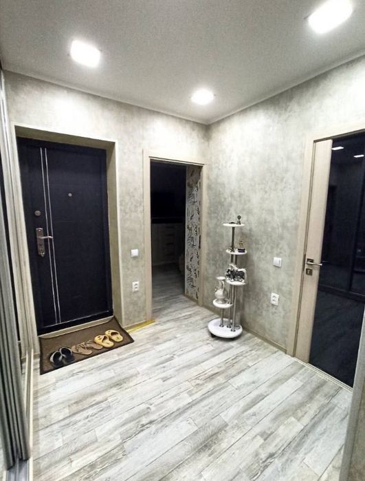 Продается квартира   77 серия  Шота Руставели ориентир Мадрид