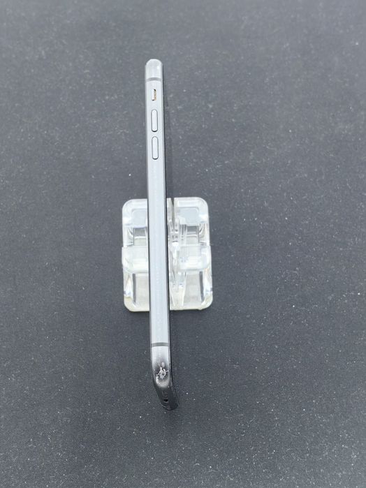 Apple iPhone 11 64 GB ID-tax263