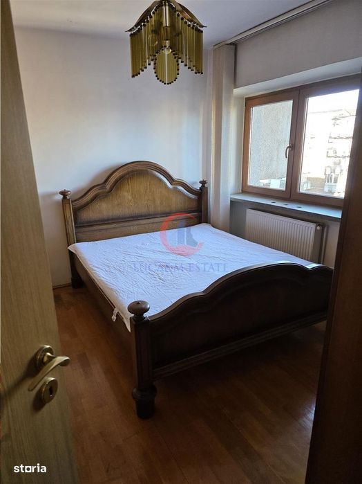 Apartament spatios 4 camere 97 mp – living 23 mp – Bd. Simion Barnutiu