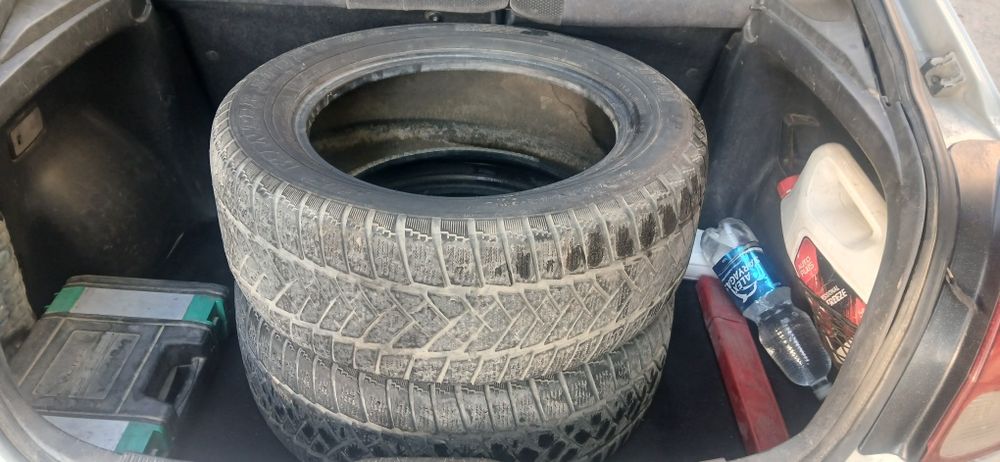 Продам покрышки DUNLOP R16