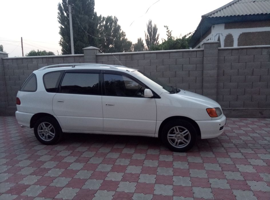 Toyota Ipsum 1997г.в. АКПП