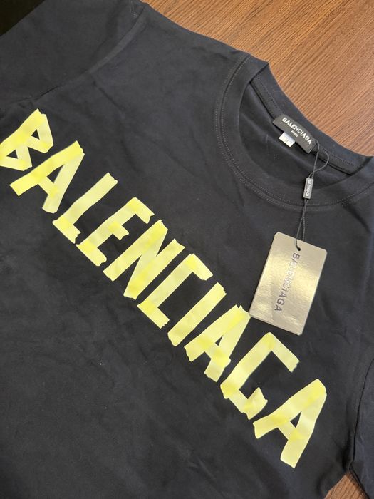 Тениска Balenciaga