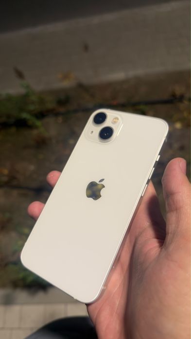 Продам iphone 13 айфон 13