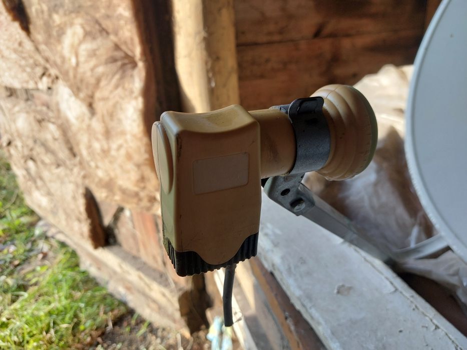 Телевизионная тарелка