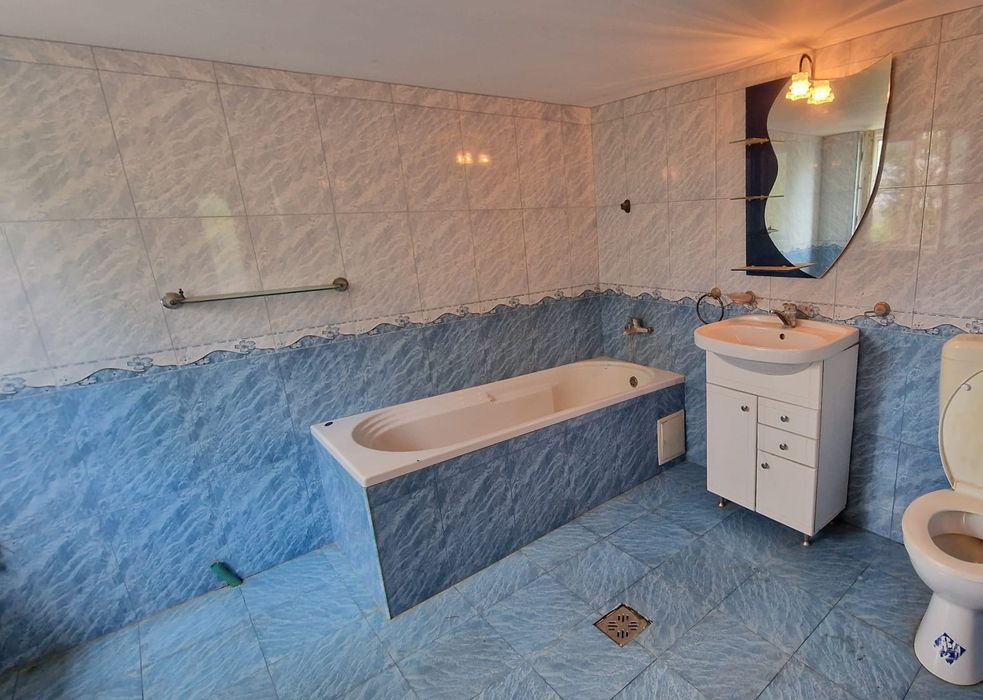 Casa Comana sat Falastoaca