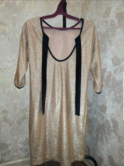 Вечернее платье,  40-42 размер
