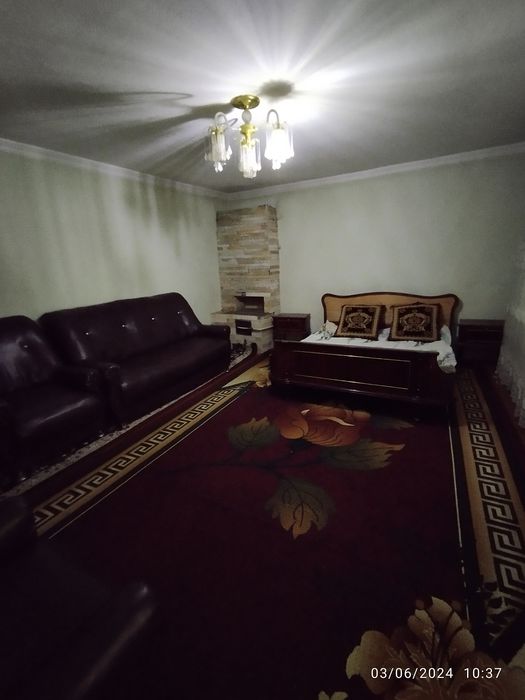 Uy sotiladi keles Navoiyda