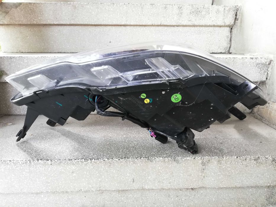 Фар MG ZS LED ляв