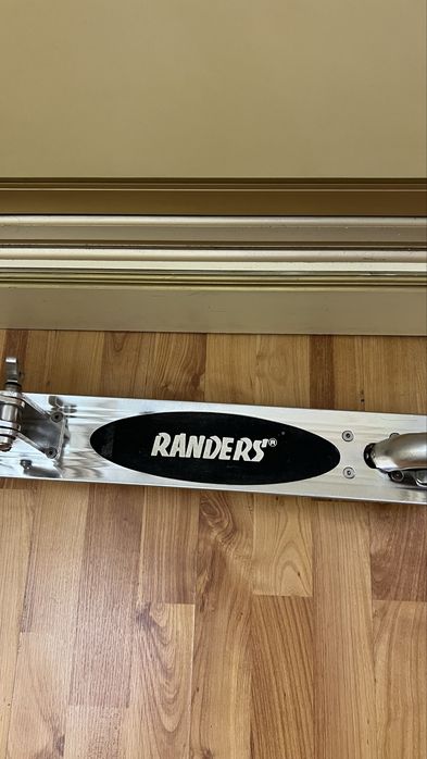 Продам Самокат Randers
