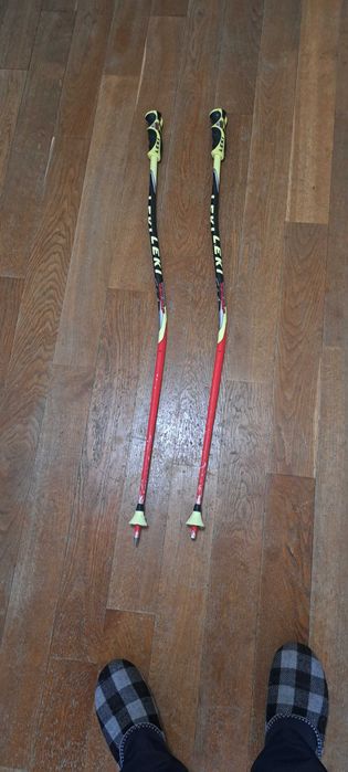 Състезателни щеки за ски LEKI