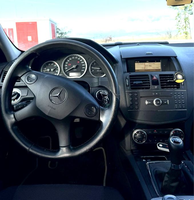 Mercedes-Benz C220Cdi W204