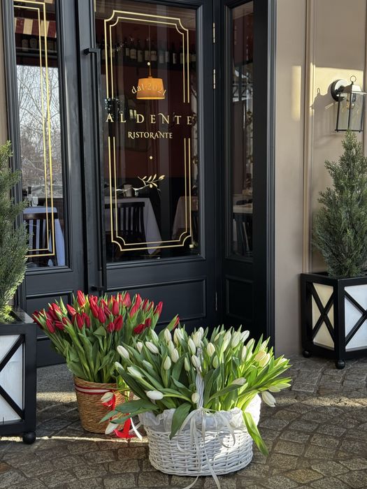 Тюльпаны по предзаказу Астана