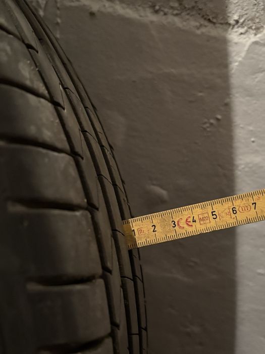 Vând roți de vară