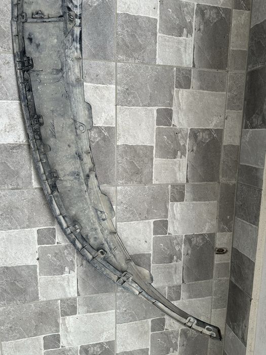 Лип за предна броня на Opel Astra J 2011г.