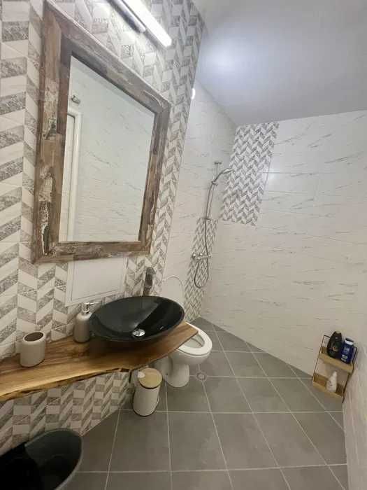 Дава се под наем Двустаен апартамент в София, Света Троица - 80 кв.м за 433.5 € - Снимка #12