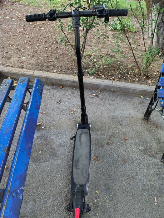 Trotineta electrica FLJ E-Series