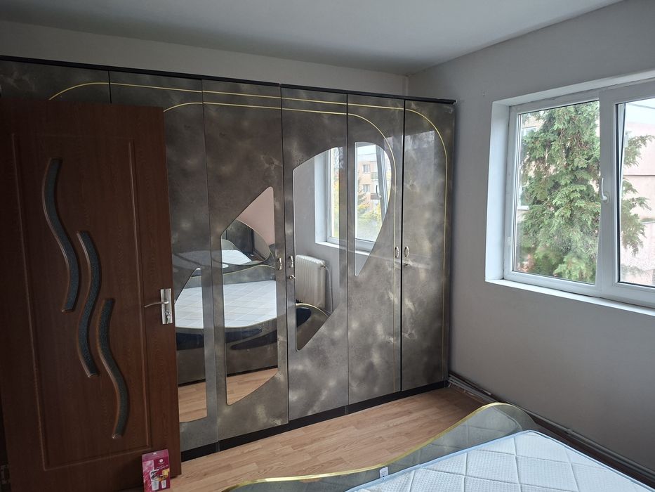 Apartament 2 camere de vânzare