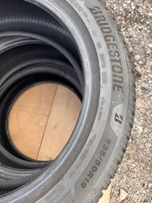 235/50/19 Bridgestone 4 бр 2025