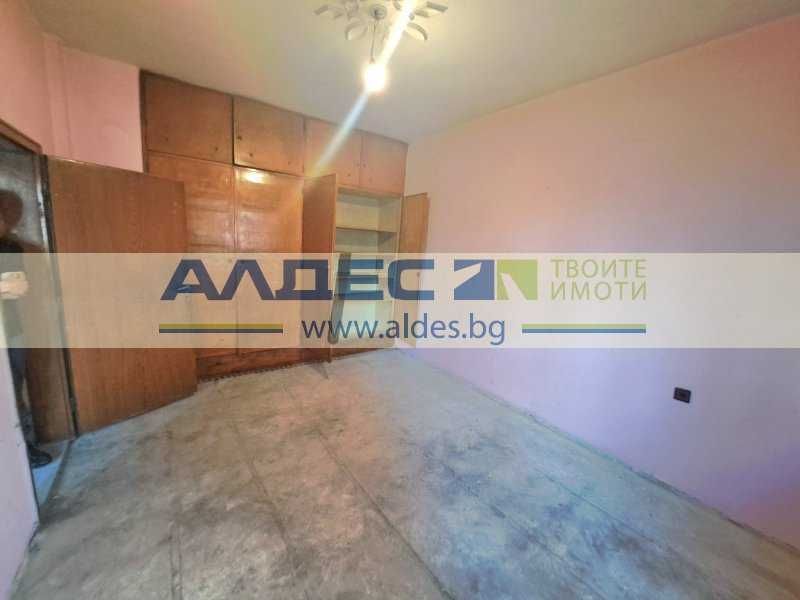 Продава се Двустаен апартамент в София, Център - 67 кв.м за 2687 €/кв.м - Снимка #5