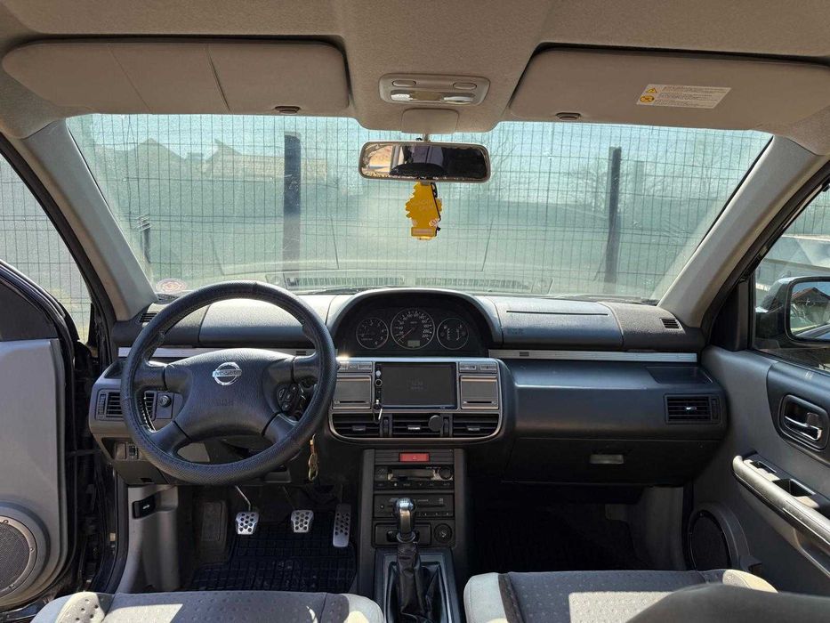Nissan x trail t30