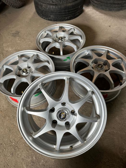 R16 PCD 5 *114,3 Комплект легкосплавных дисков