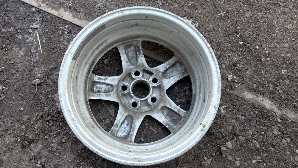 Диск 1шт. Камри R16.  ОРИГИНАЛ