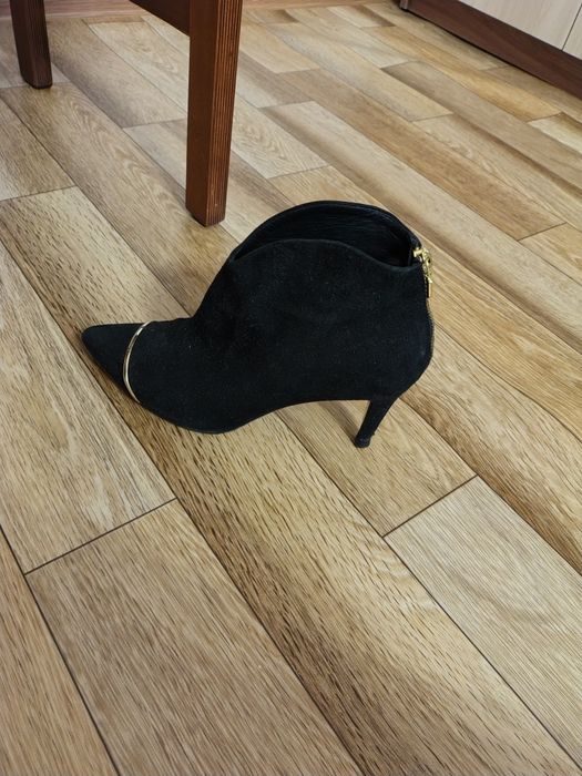 Продам ботильоны. Недорого