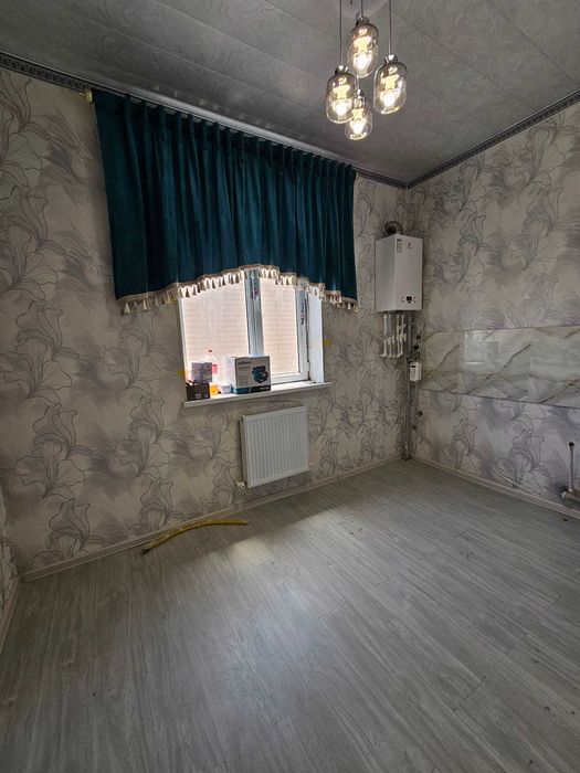 Buxoroda kvartira xonadon uy sotiladi 1 xonali 48m² 5-qavat.