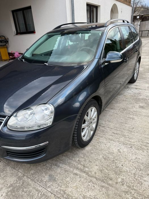 Volkswagen Golf 5 an 2009 1.9TDI