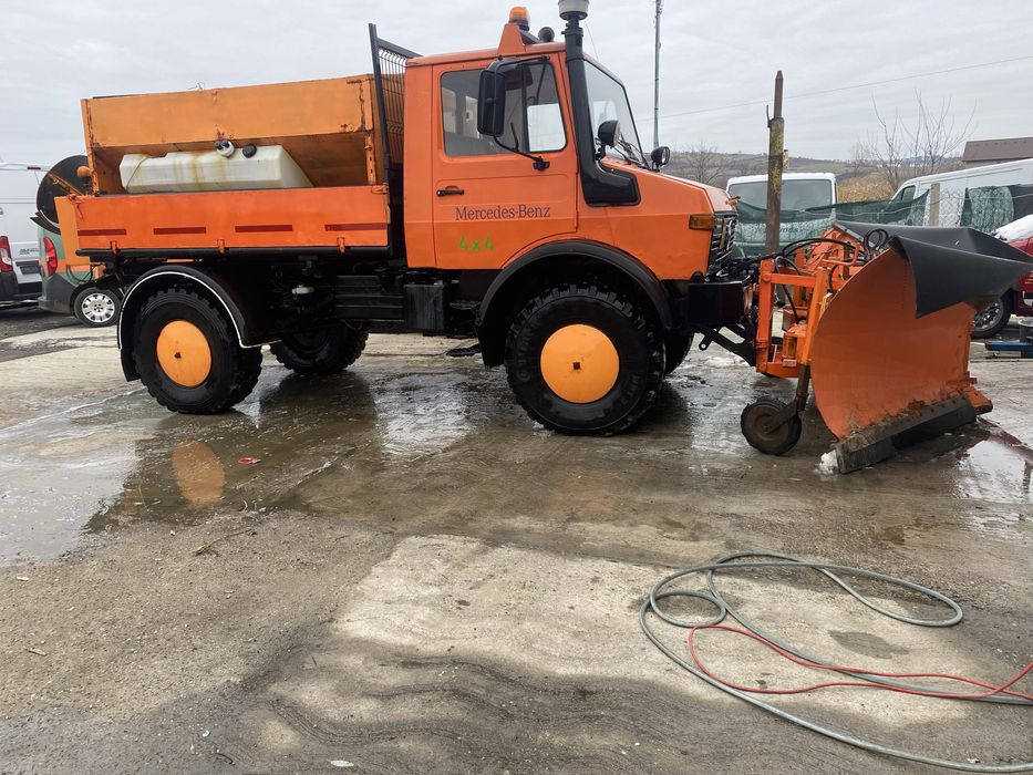 Mercedes unimog autospeciala dezapezire