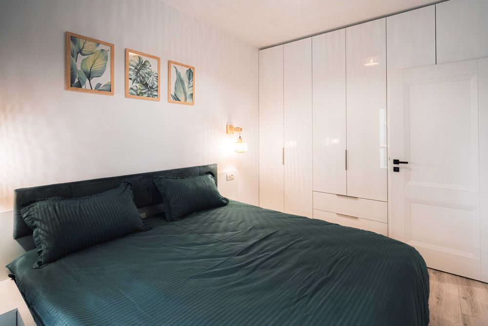 Apartament nou de inchiriat lux 2 cam et.4 Adora Park 6  parc. 2 sm.TV