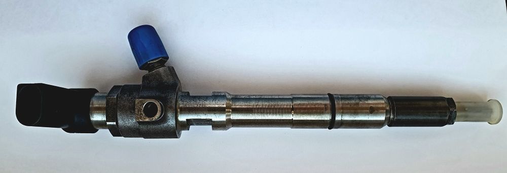 Injector Continental VDO reconditionat/testat, CAYC 1.6 TDI 03L130277B