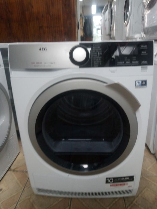 Сушилня с термопомпа Аег Aeg Series 8000 А+++ 8кг. 2 години гаранция!