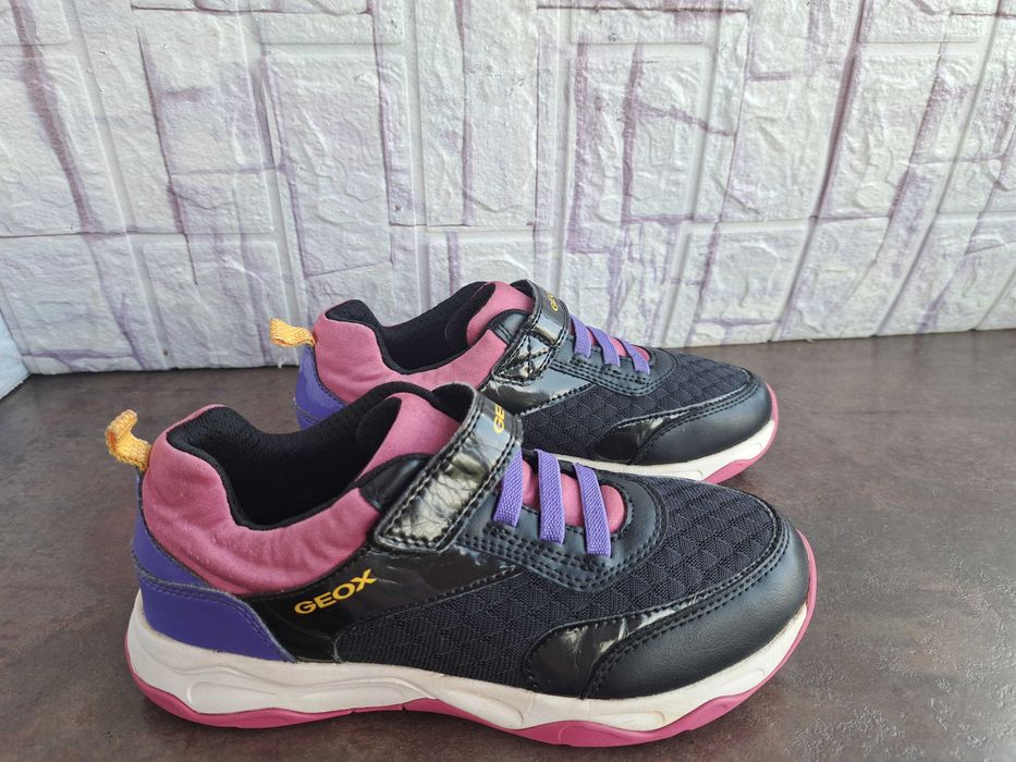 детски маратонки за момиче,кецове,спортни обувки Geox,34,геокс