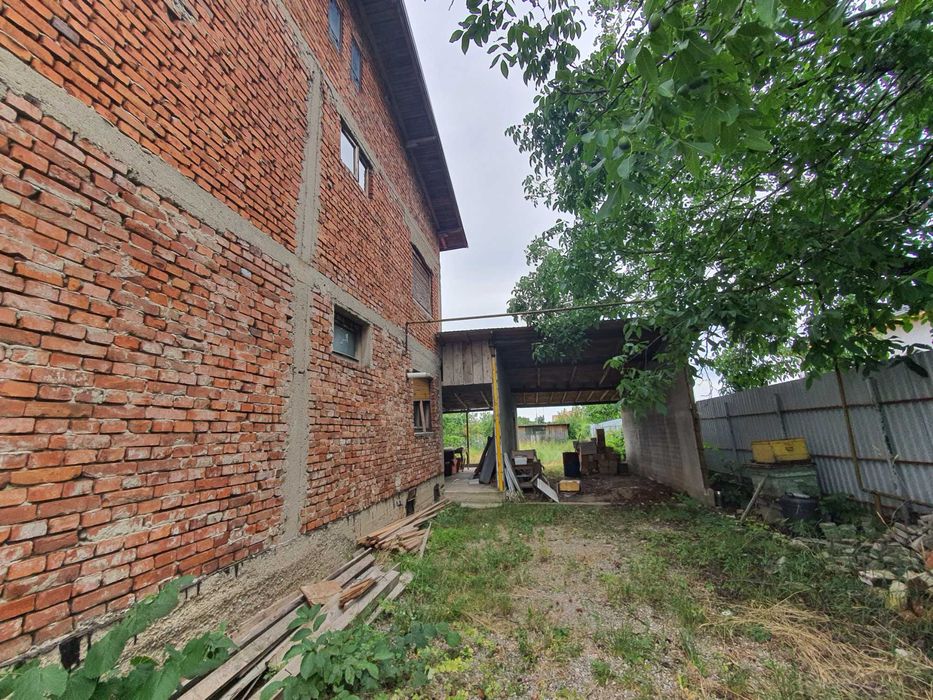 Vand casa in comuna Paulesti