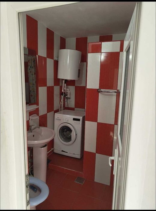 Apartament  2 camere de vanzare
