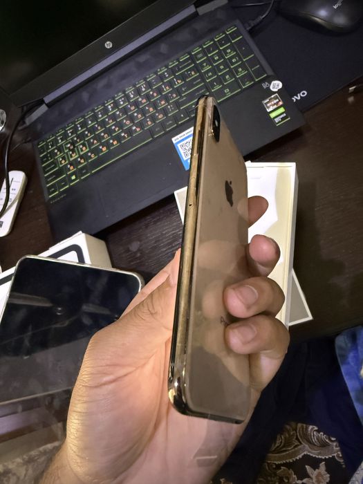 Xs max sotiladi srochna yengi