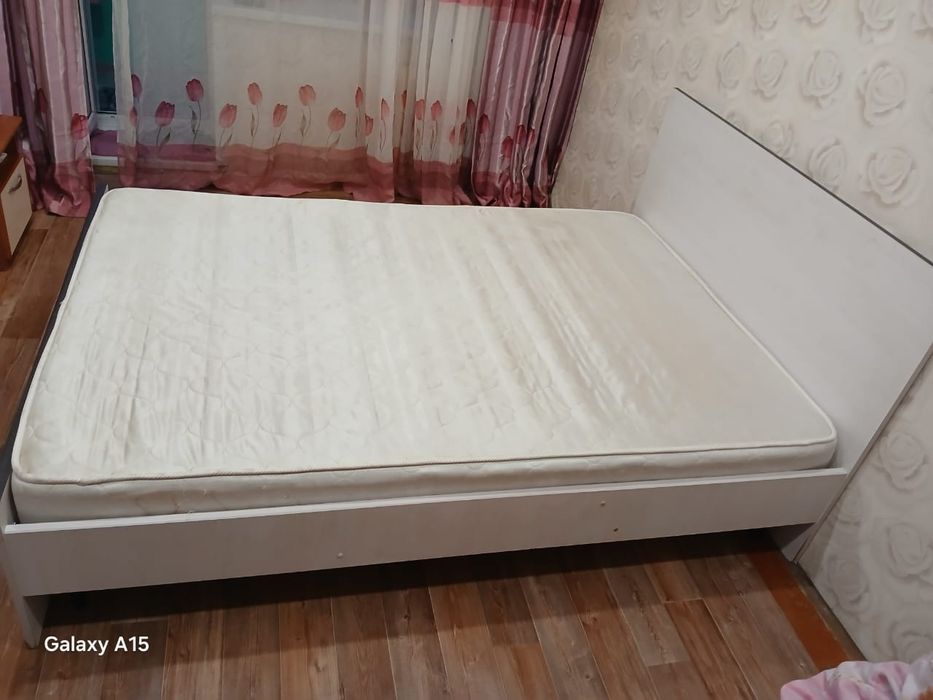 Продам кровать в хорошем состоянии