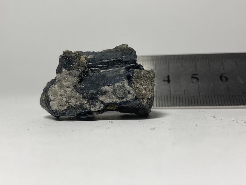 Vivianit Romanesc Mina Rosia Poieni