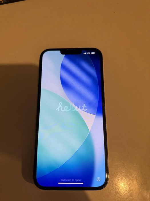 IPhone 13 pro max, folie de protectie fata/spate ,stare foarte bună,128 GB,sănătatea bateriei este de 100%