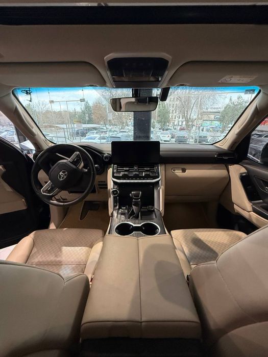 Toyota Land Cruiser 300 Twin Turbo