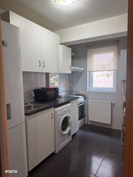 Apartament 2 camere, decomadat, loc de parcare,metrou Dimitrie Leonida