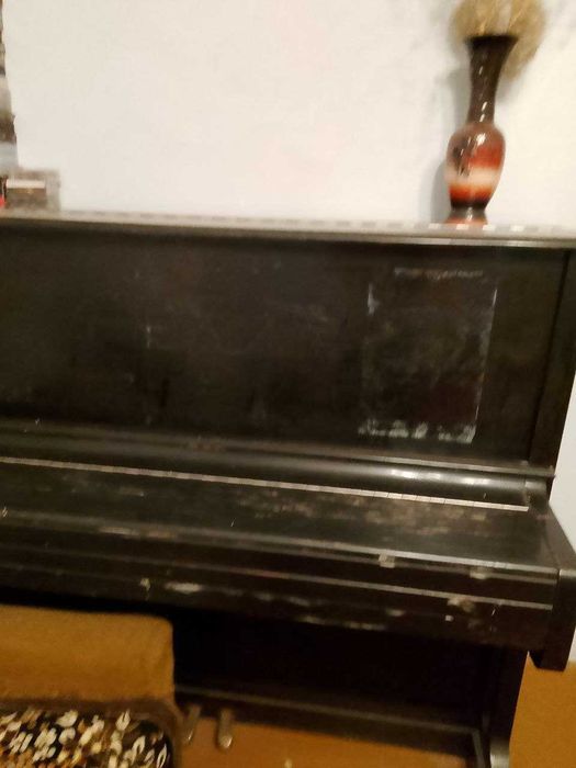 Пианино фабрика молотова отличное звучание - 2 млн сум