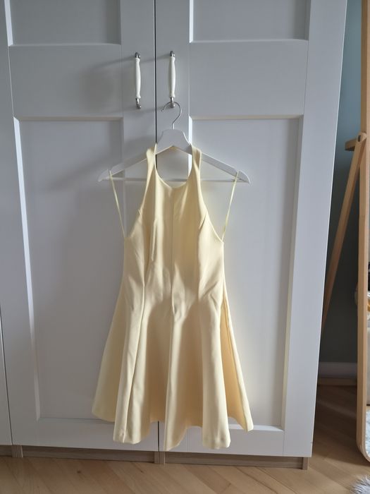 Светложълта лятна рокля Zara